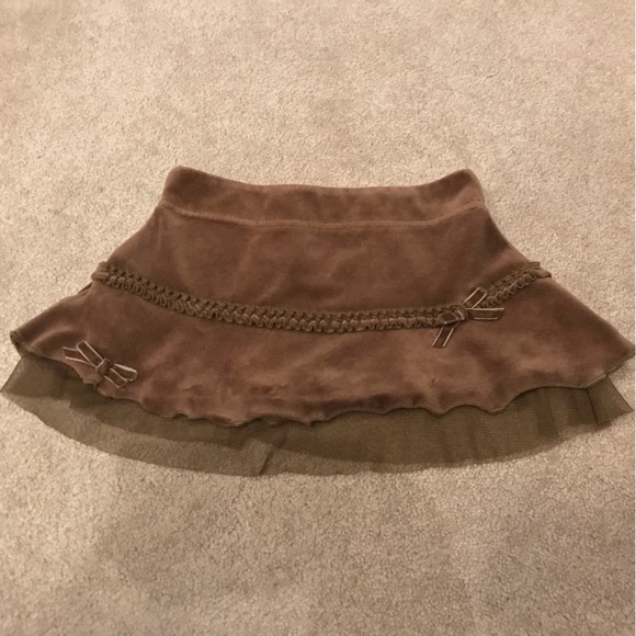 Adorable Toddler girl’s size 2T Arizona Jean Company medium brown plush skirt - Picture 1 of 9